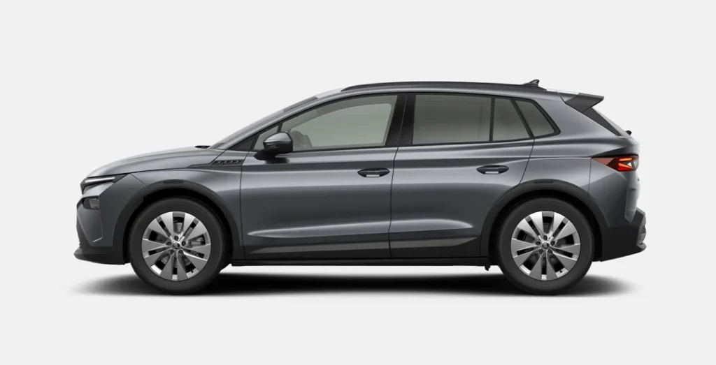Vista lateral del Skoda Elroq 150kW de 204 CV con batería de 63 kWh