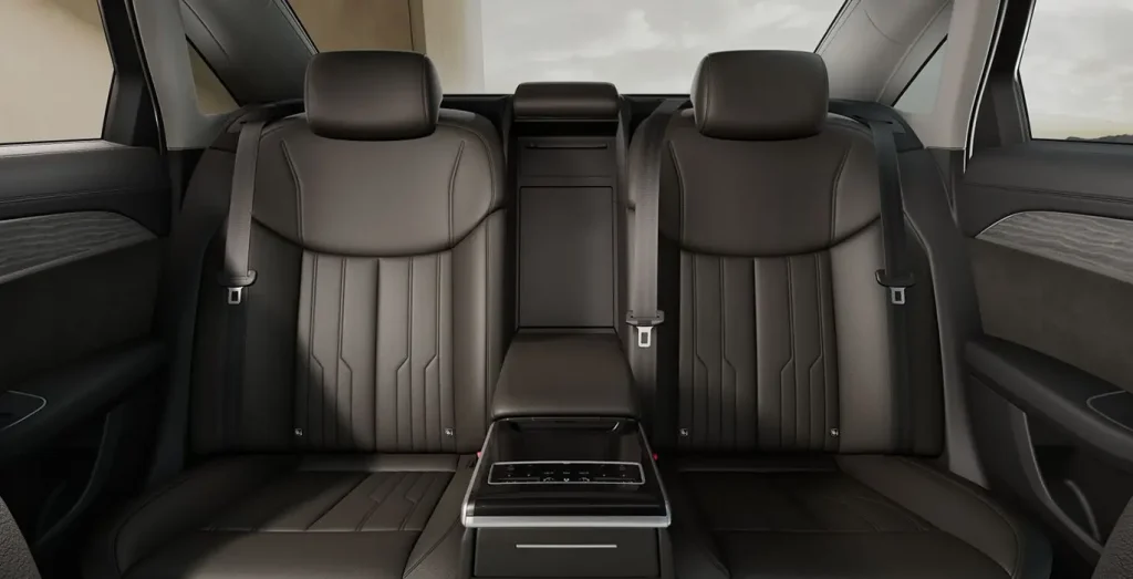 Audi-A8-50-TDI-210kW-286CV-Quattro-Triptronic-interior-trasera.webp