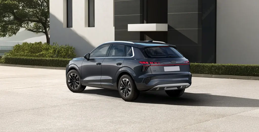 Audi Q3 Advanced TFSI 110kW S-Tronic trasera