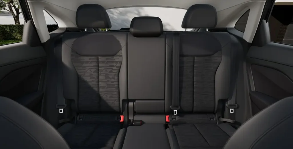 Audi Q3 Sportback Advanced TFSI 110kW S-Tronic interior trasero