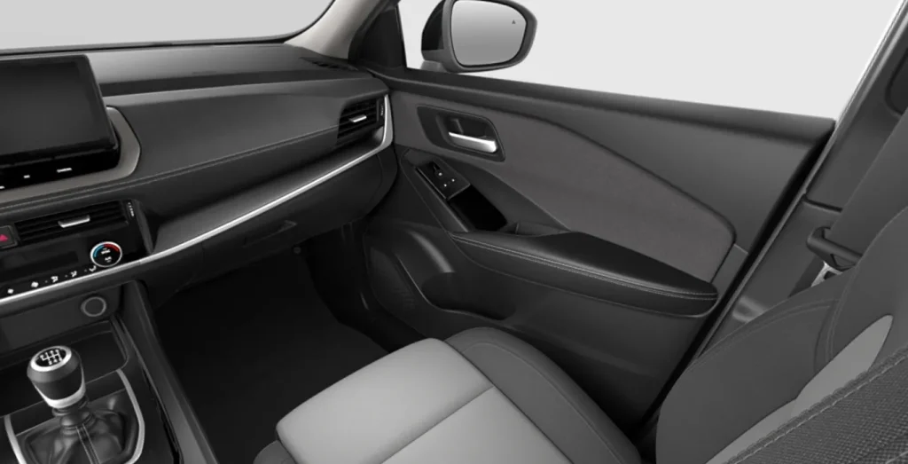 Interior delantero del Nissan Qashqai Acenta DIG-T MHEV