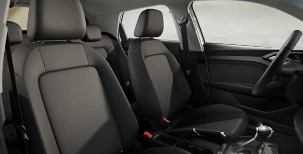 AUDI-A1-Sportback-Adrenalin-30-TFSI-S-Tron-85kW-interior-delantera-II.webp