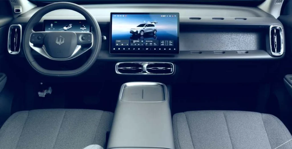 Interior Leapmotor B10 BEV eléctrico asientos tela salpicadero