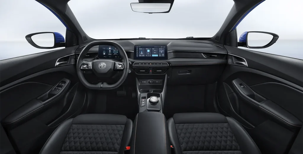 MG-3-Hybrid-Business-interior-delantera.webp