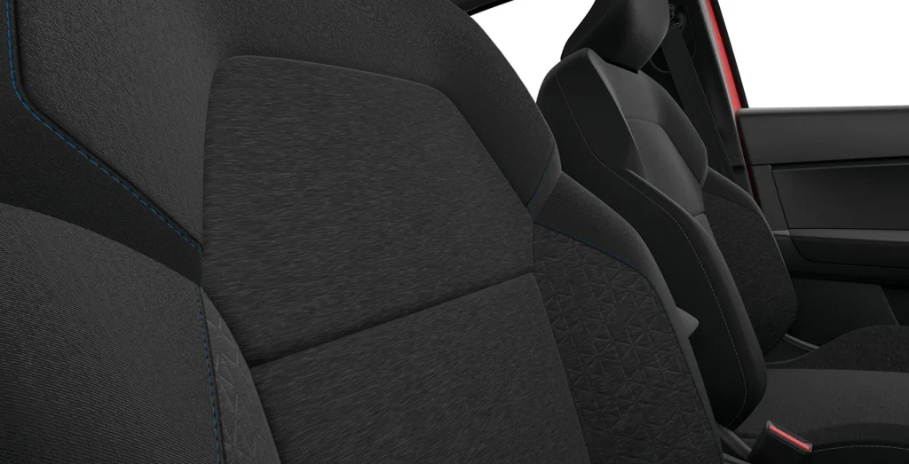 Renault-Captur-Evolution-TCE-140cv-DCE-interior-perfil.webp