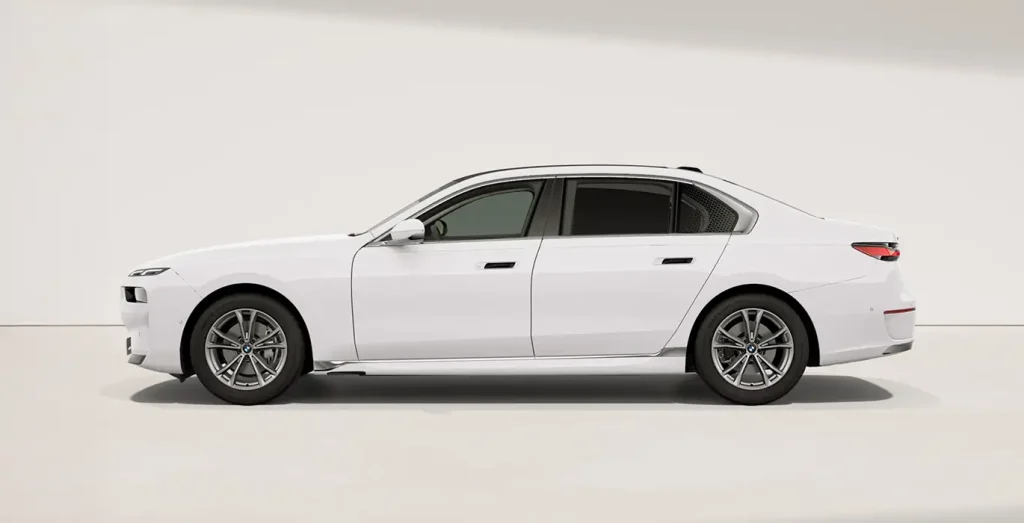 BMW-Serie-7-740d-xDrive-lateral.webp