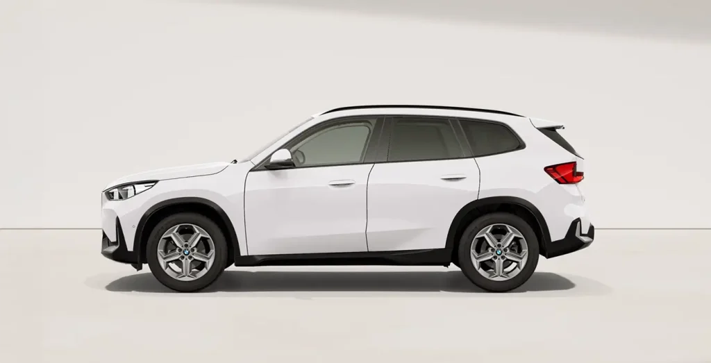 BMW-X1-sDrive20d-blanco-lateral