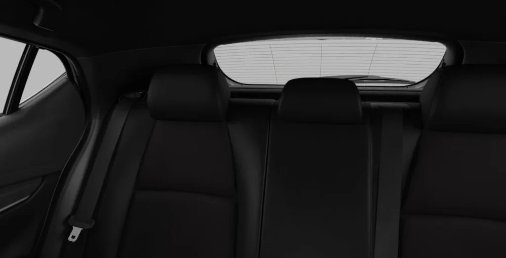 Mazda-3-e-SKYACTIV-140CV-Automatico-Prime-Line-2wd-interior-trasera-1